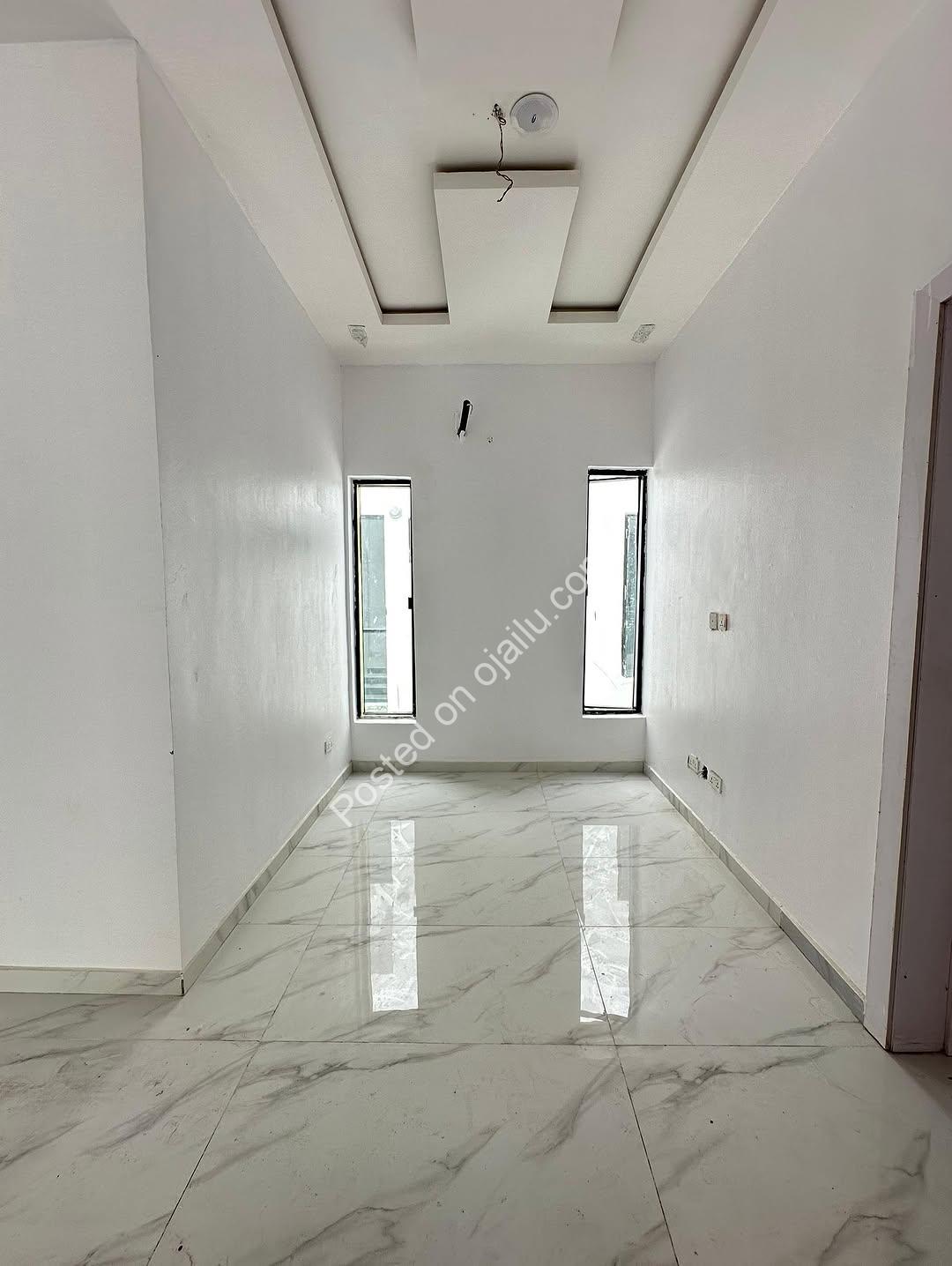 Chevron Smart Home: 4-Bed Fully Automated with Pool