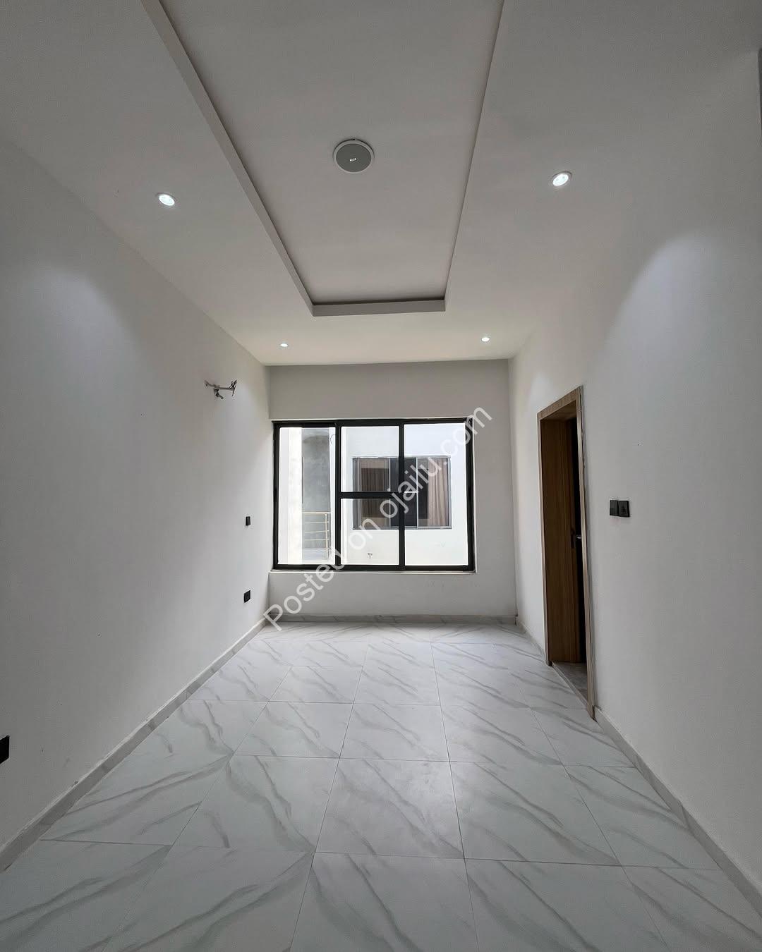 Escape to Ajah’s Exclusive Serenity – Your Investment Awaits