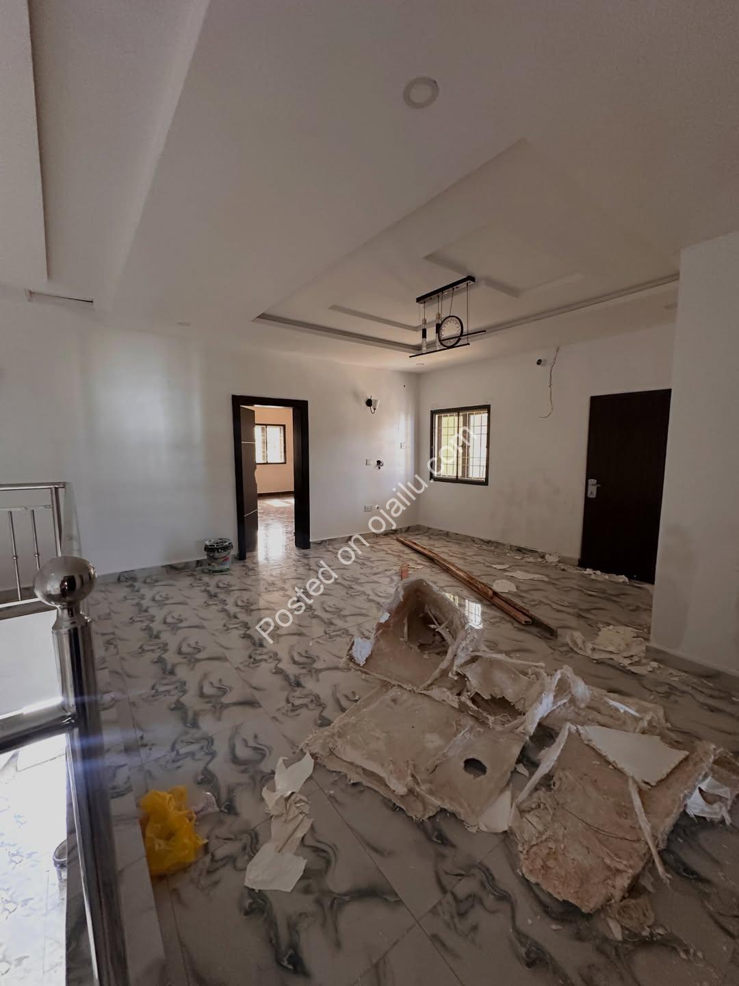 4-Bed Duplex with BQ in Lifecamp Estate