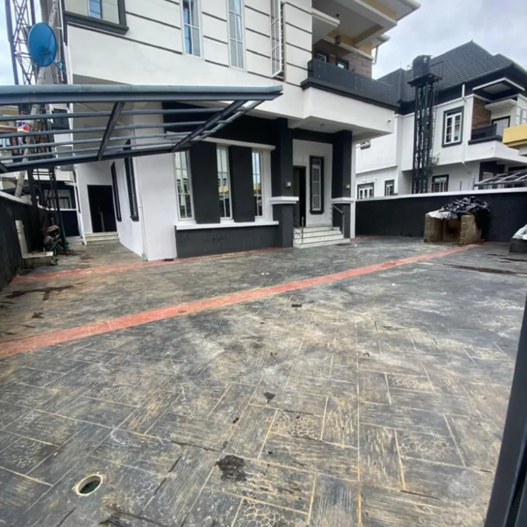 Unlock Resort Living in Lekki County: 5-Bed Duplex with BQ