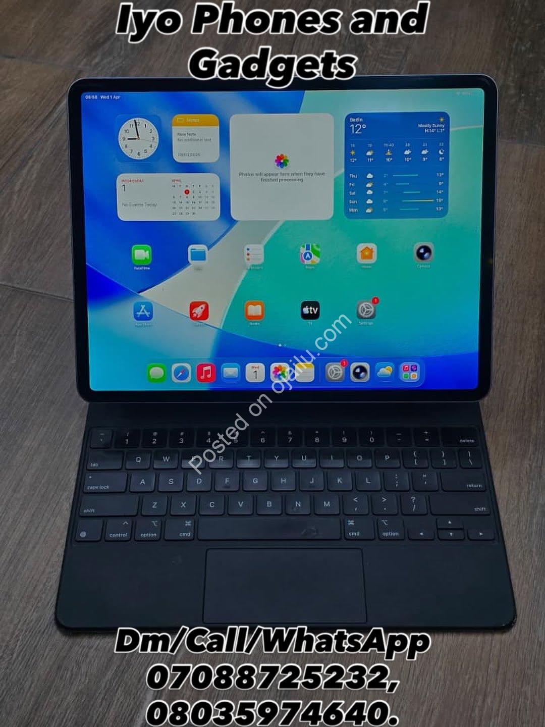 **iPad Pro M2 12.9″ – Ultimate Productivity Beast (1.3M Available)**