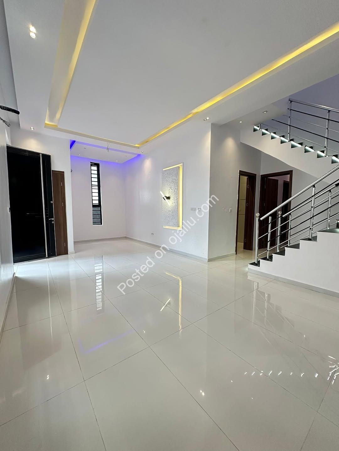 4-Bed Duplex with BQ in Chevron Lekki