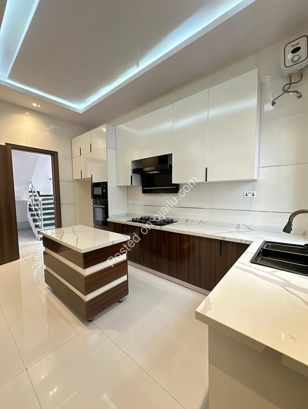 4-Bed Duplex with BQ in Chevron Lekki