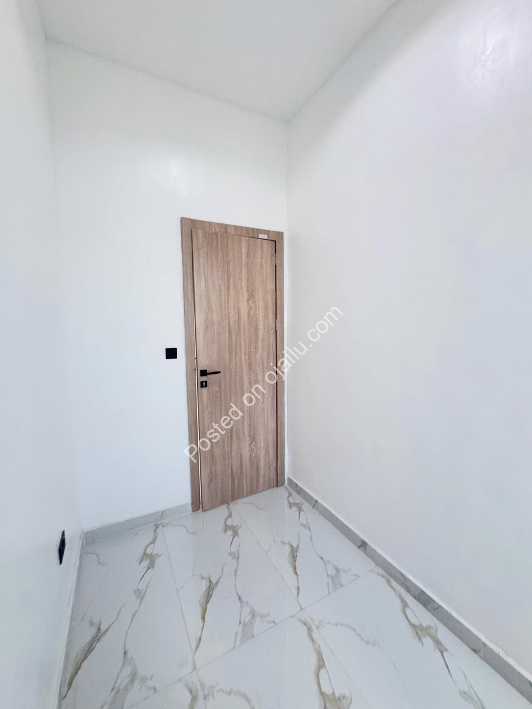 5-Bed Duplex in Ajah: Pool & Premium Finishes