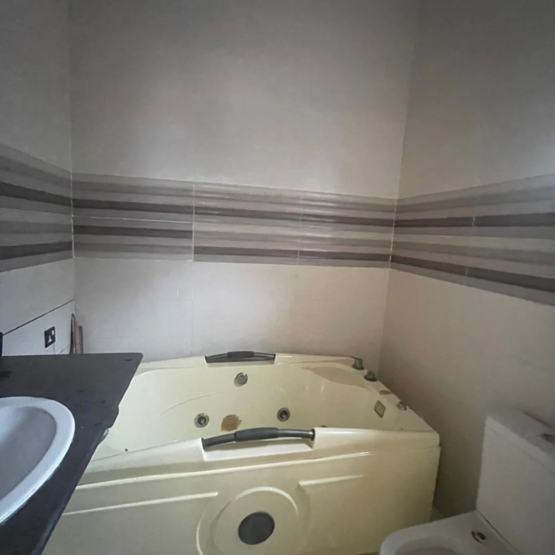 Your Ikota Villa Dream Awaits: 4BR Semi-Detached