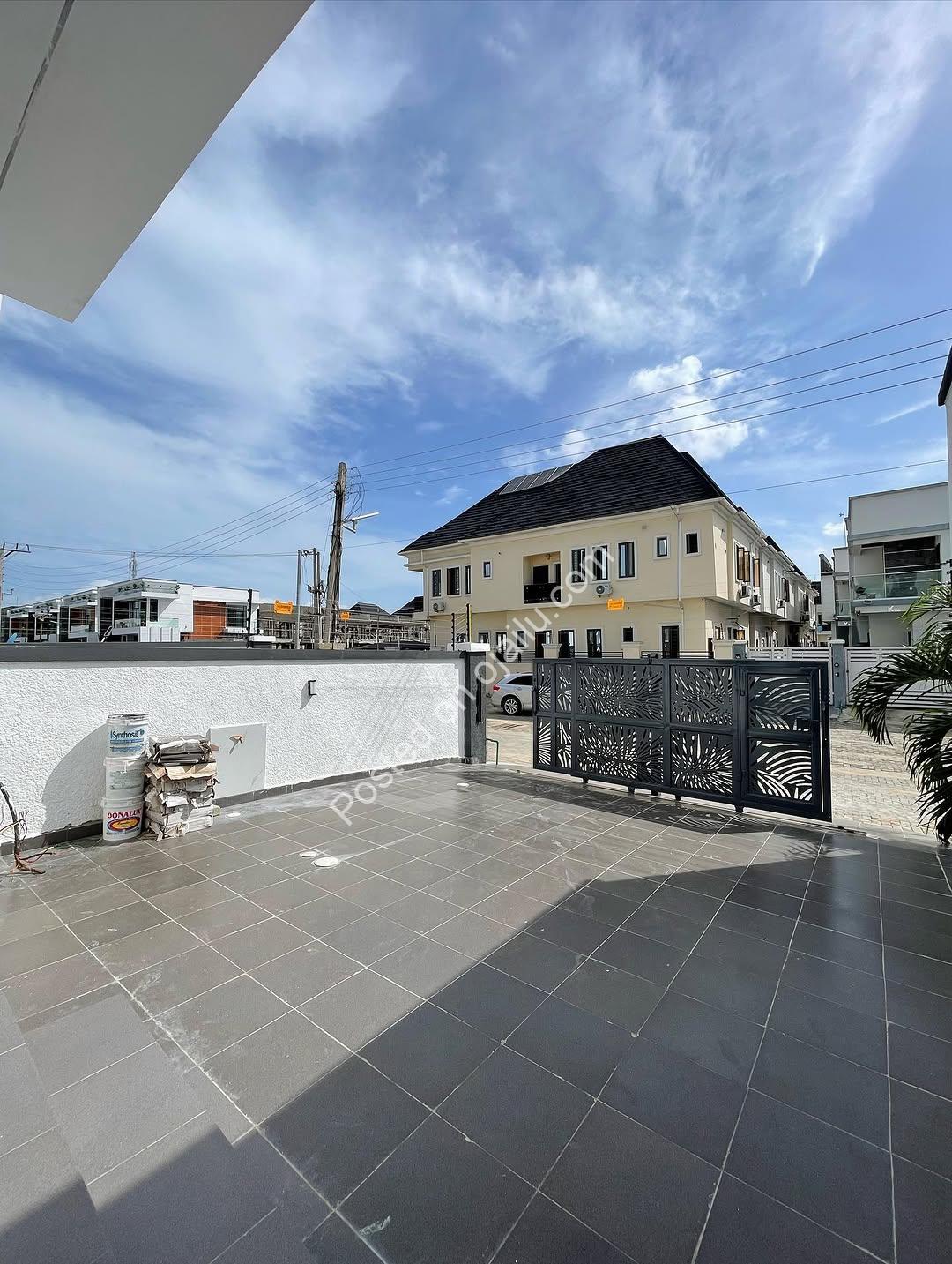 5-Bed Smart Home with BQ in VGC – N350M