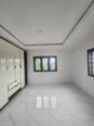 3 Modern Ensuite Flats + BQ – Maryland Gem