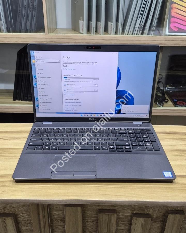 Dell Latitude 5500: i5 Power, 256GB SSD – 255K!