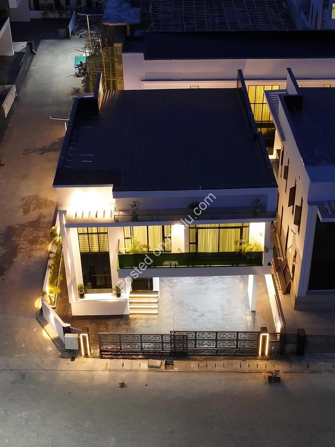 5-Bed Detached Duplex: Pool, Gym & Premium Finishes