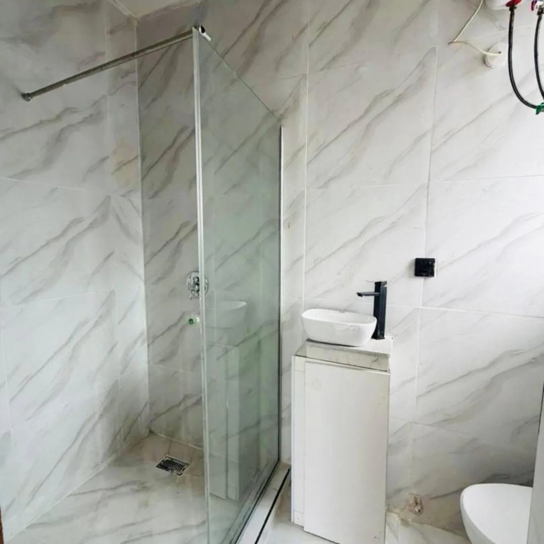 Unveil Serenity: 2-Bed Ologolo Gem with 24hr Power
