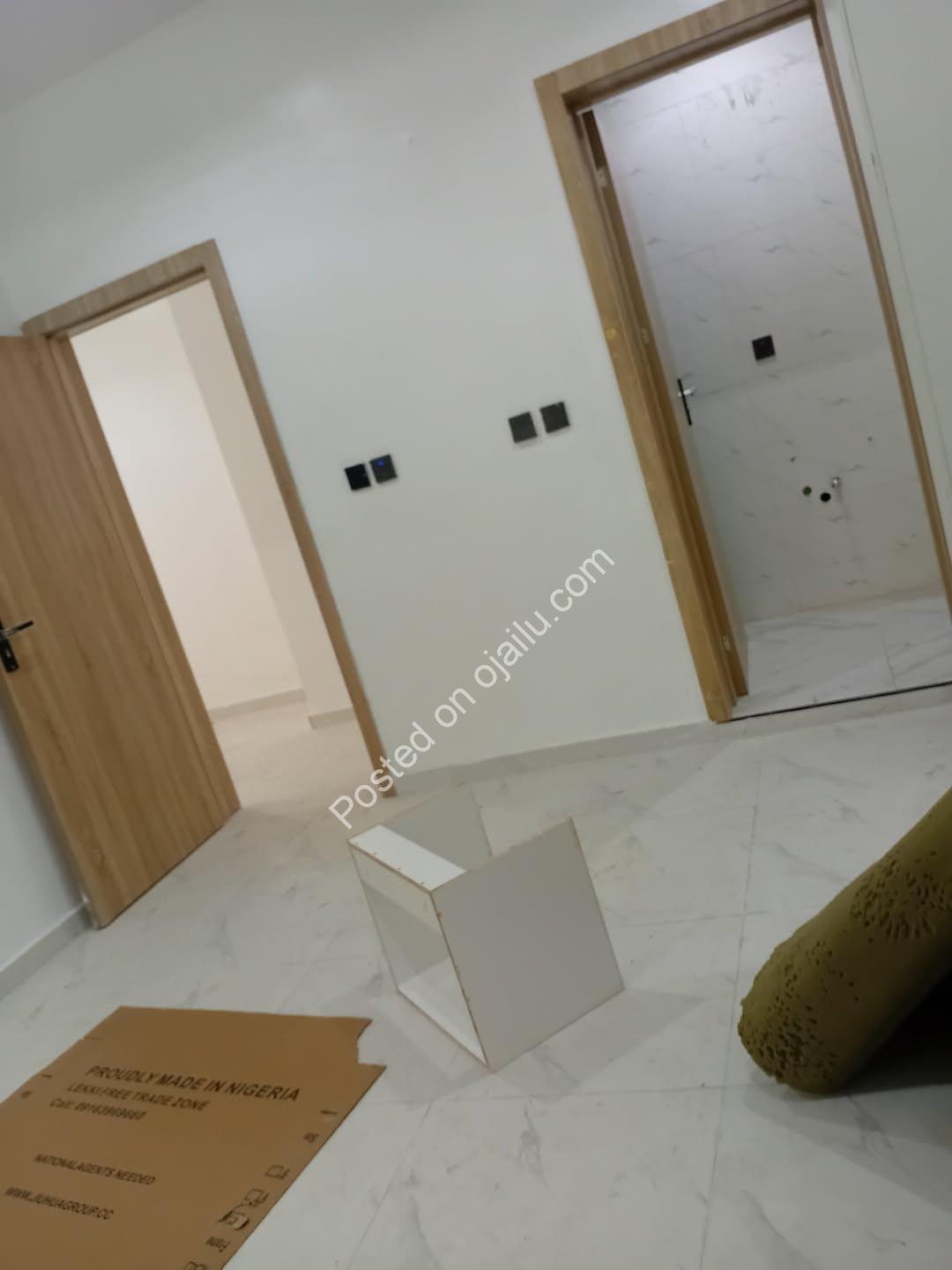 Sophisticated 2-Bedroom Ikate Apartment with Governor’s Consent