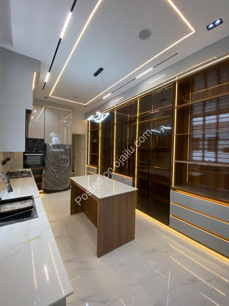 Own Ikota’s Finest: 5-Bed Brand New Villa