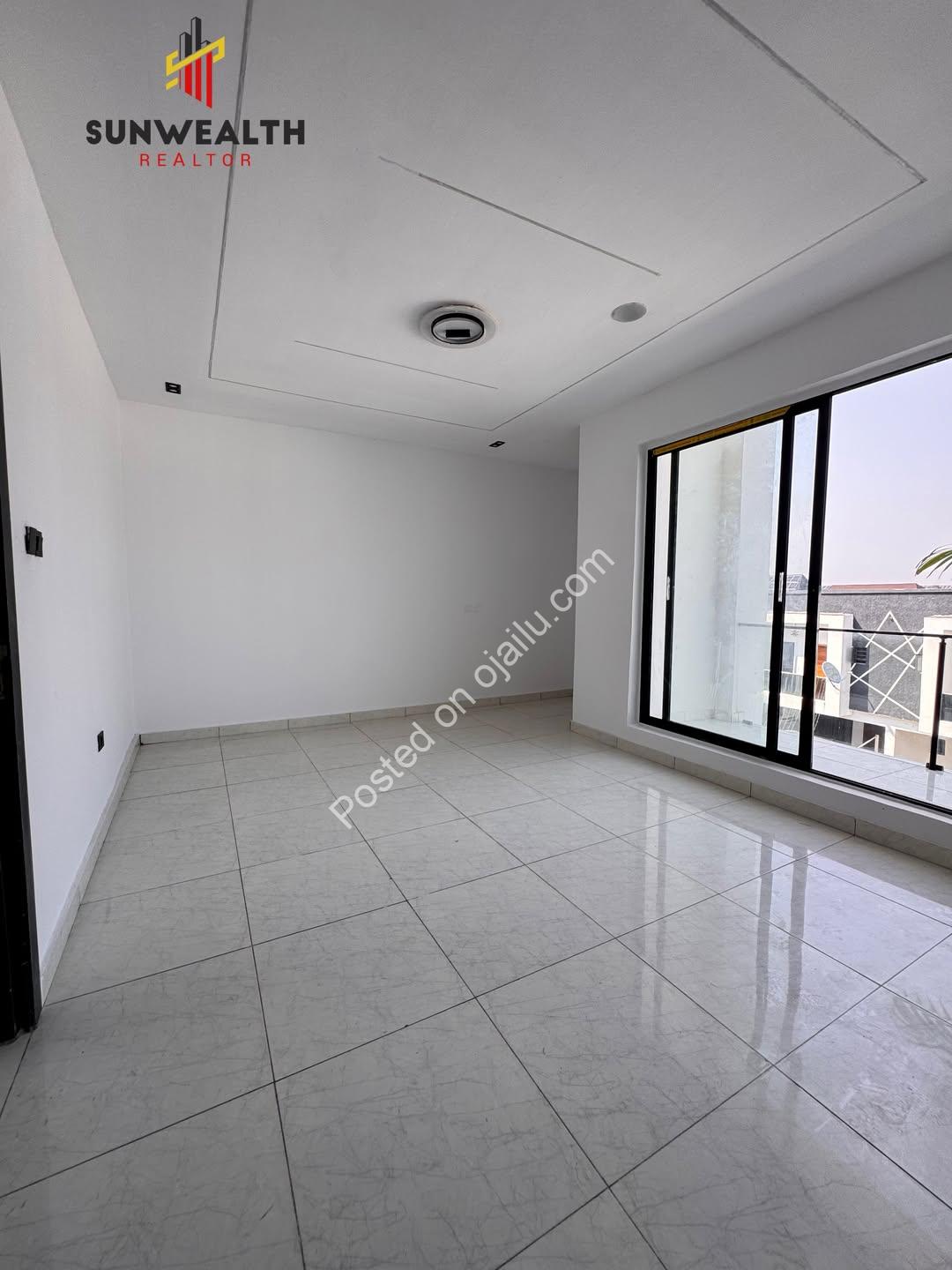 Your Dream Home Awaits: Brand-New 4-Bed Duplex with Pool in Orchid
