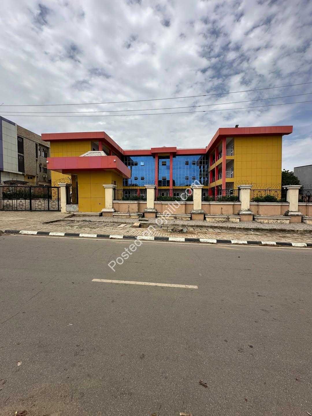 36 En-suite Offices: Prime Wuse Zone Investment