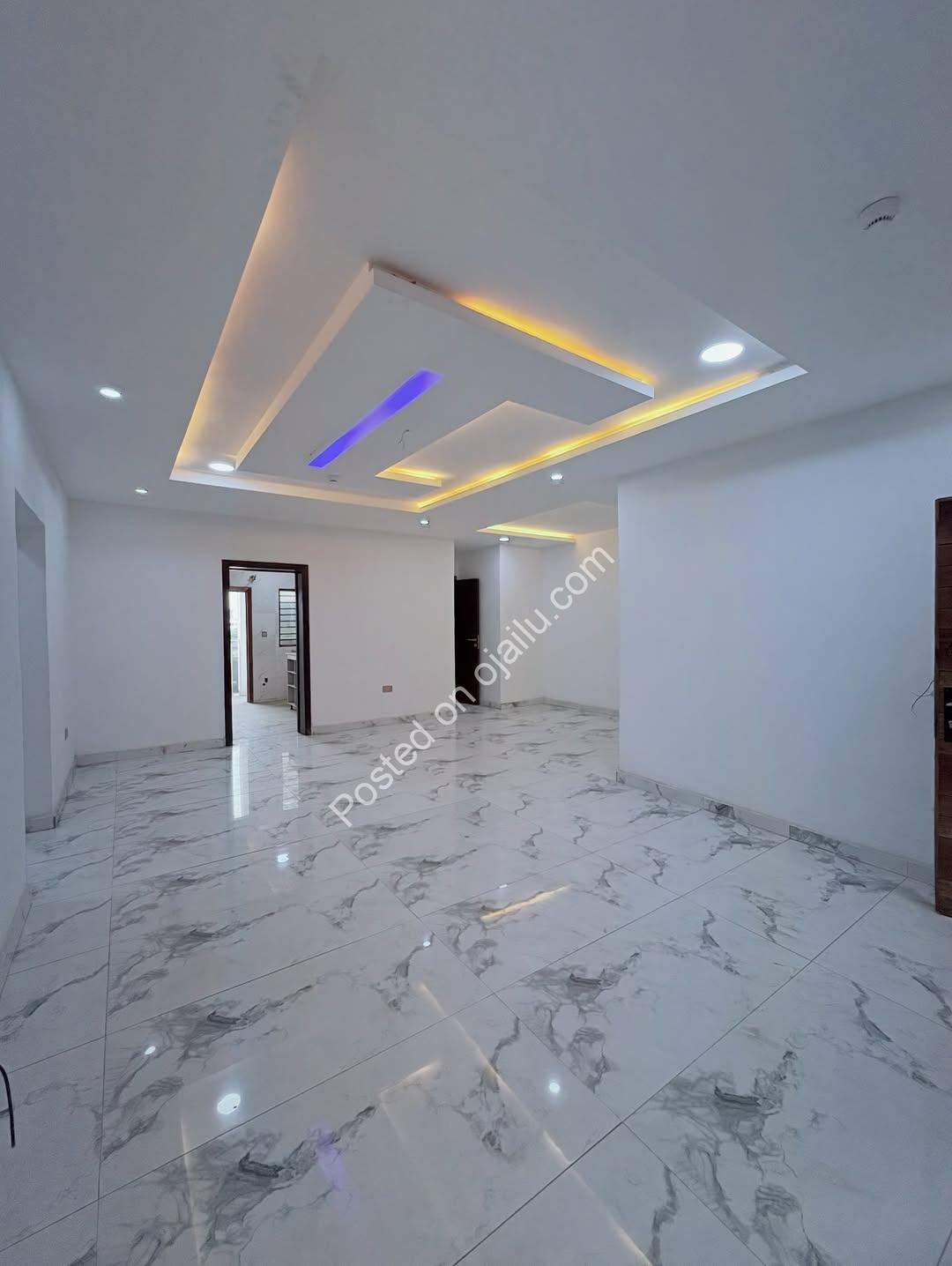 Ikate’s Finest: New 2BR with Pool & Gym