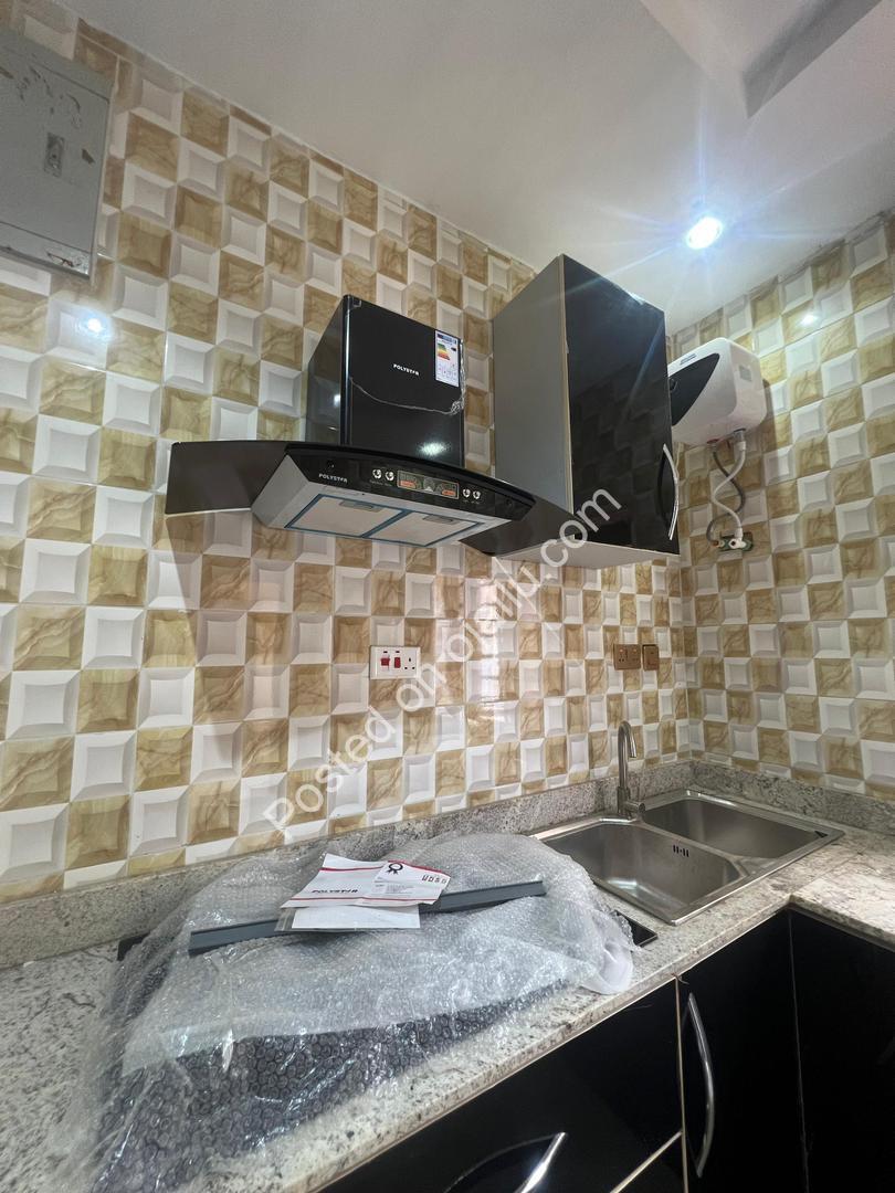 All-Ensuite 2BR Beauty Near Ikeja & Airport