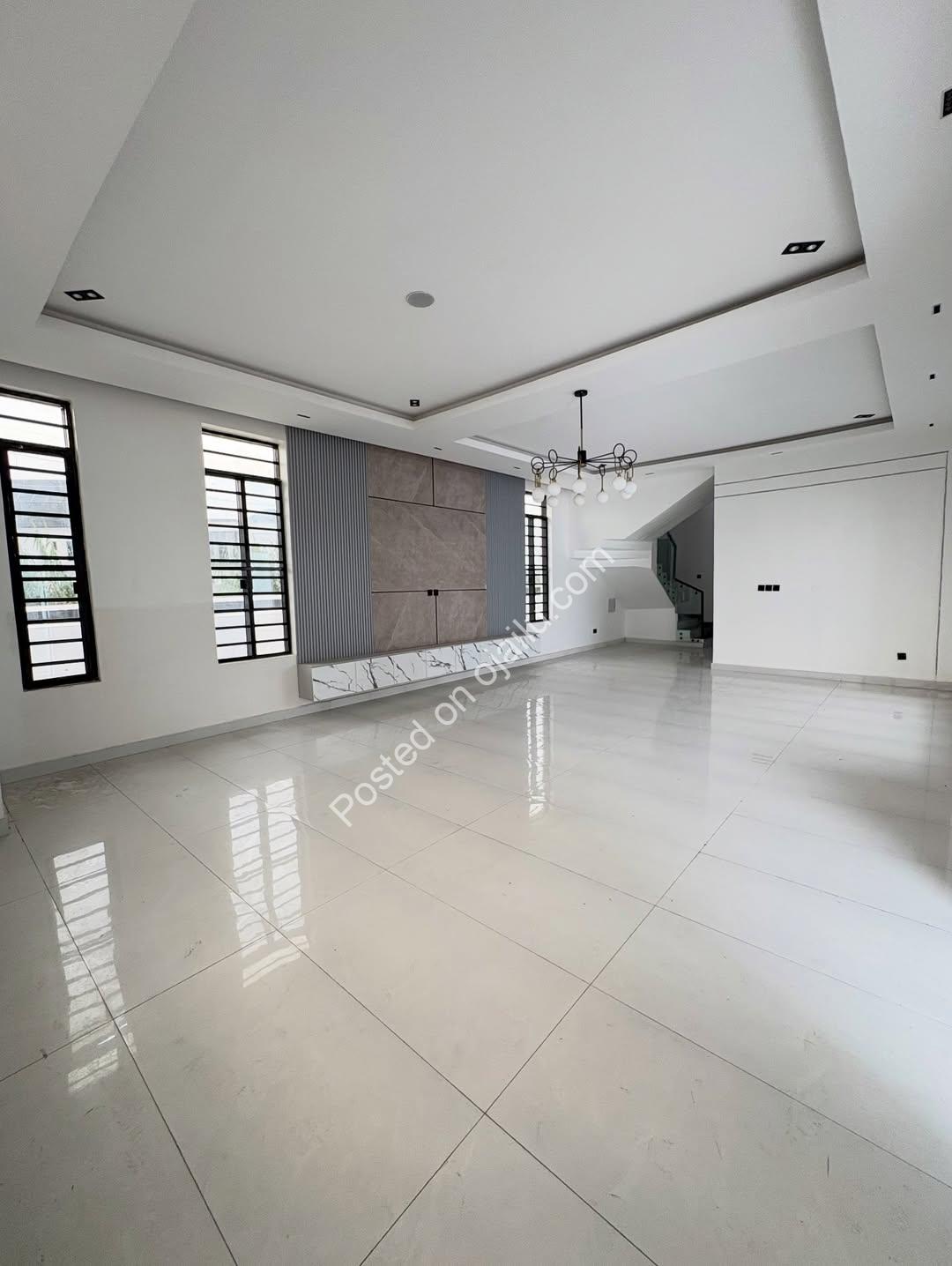 Experience 350M Smart Luxury in Chevron Lekki