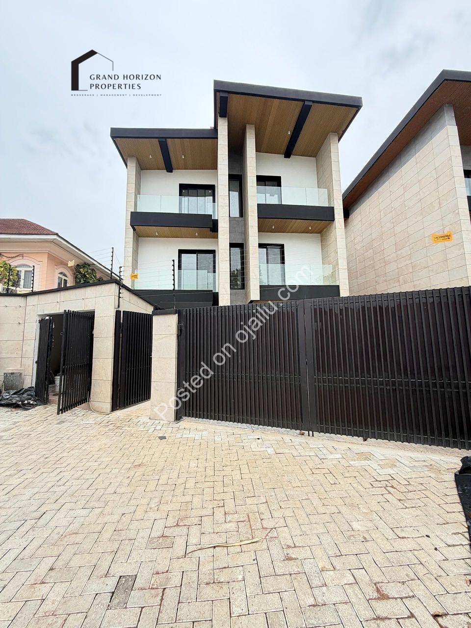 Ikoyi’s Ultimate Entertainer: 6-Bedroom Duplex with Cinema & Rooftop