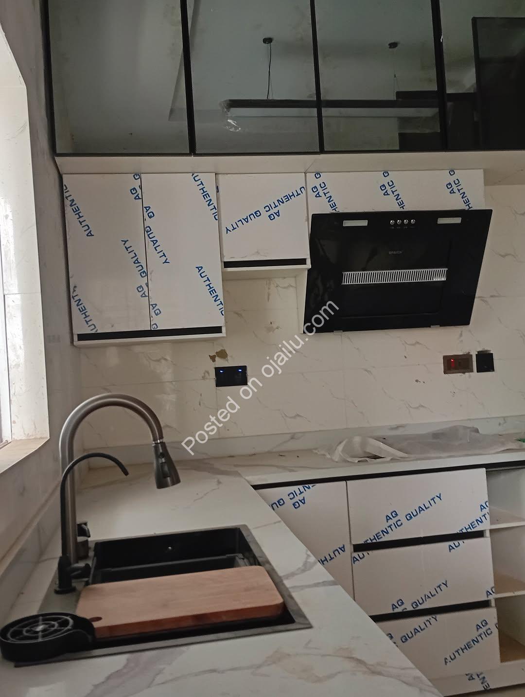 Sophisticated 2-Bedroom Ikate Apartment with Governor’s Consent