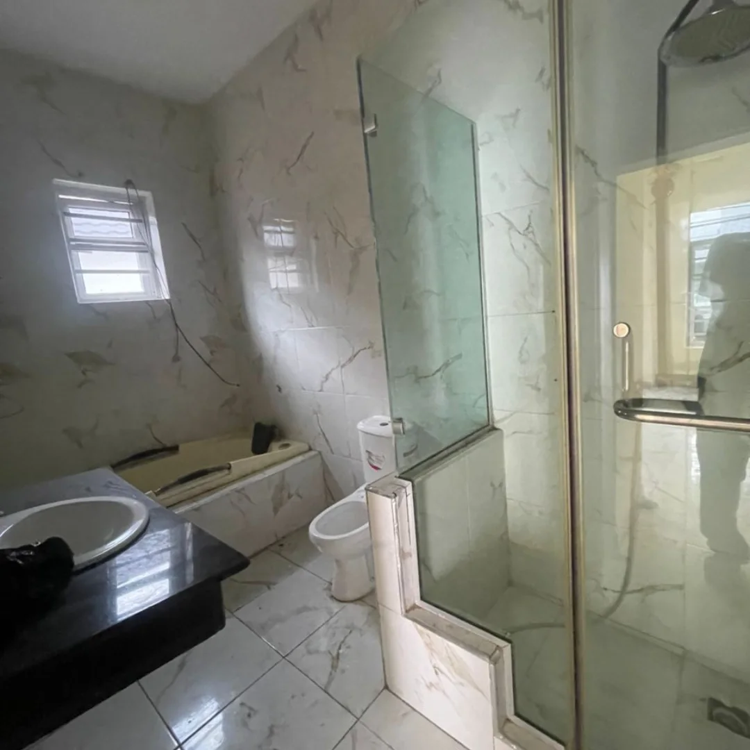Your Ikota Villa Dream Awaits: 4BR Semi-Detached
