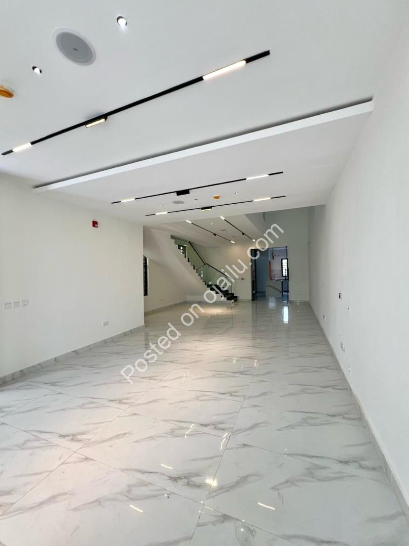 Your dream home in Ajah | 4BR Duplex w/BQ for ₦280M
