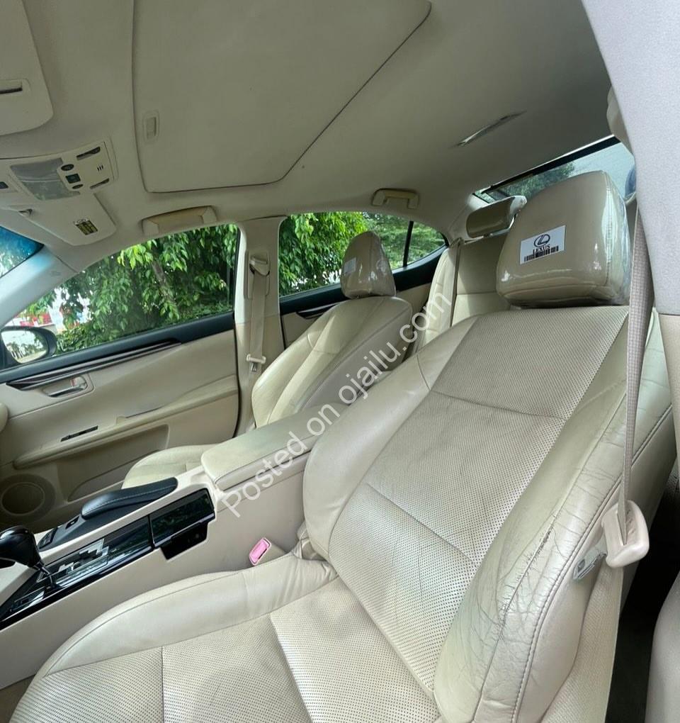 2014 ES350, Now 2017 Facelifted – Luxury & Savings in One