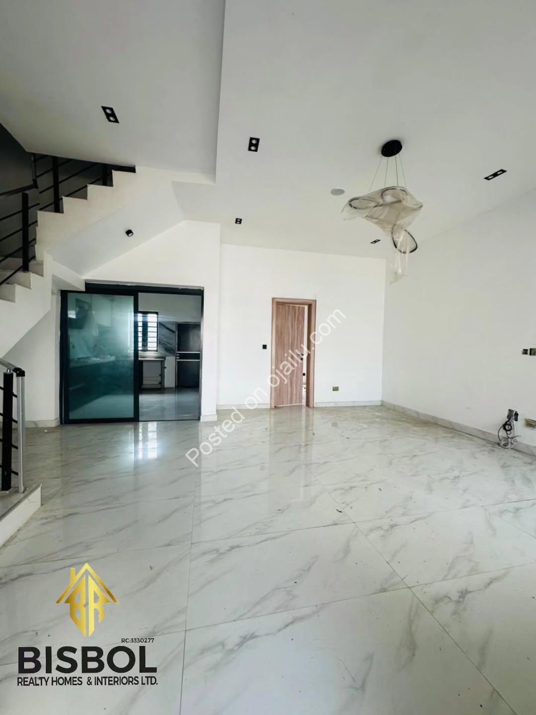 Move-In Ready: 4-Bed Terrace Duplex in Ikota