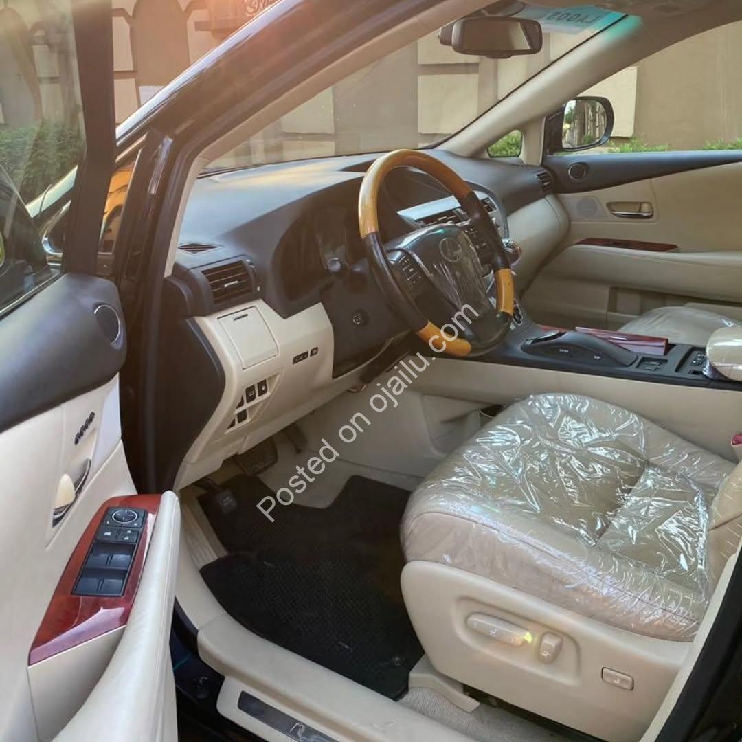 2012 Lexus RX350: Luxe TOKS, Immaculate