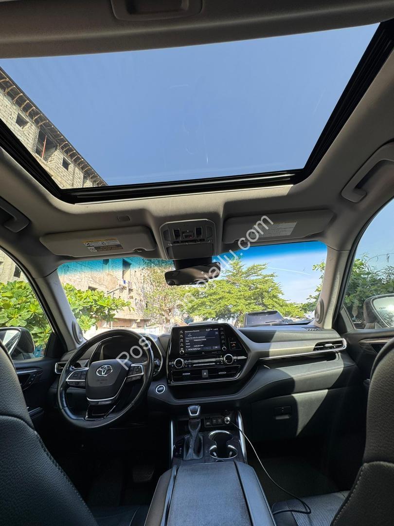 2020 Toyota Highlander: Luxury & Safety, Duty Paid in Abuja
