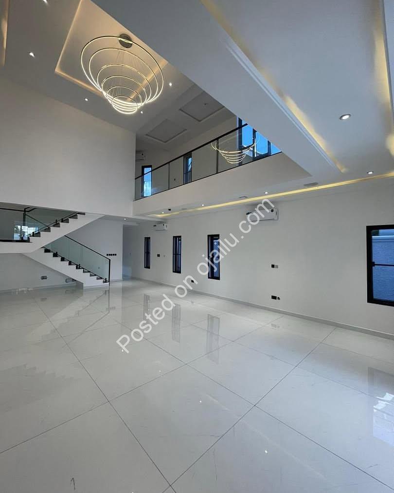 Cinematic Luxury with Private Pool & Cinema in Lekki Phase 1