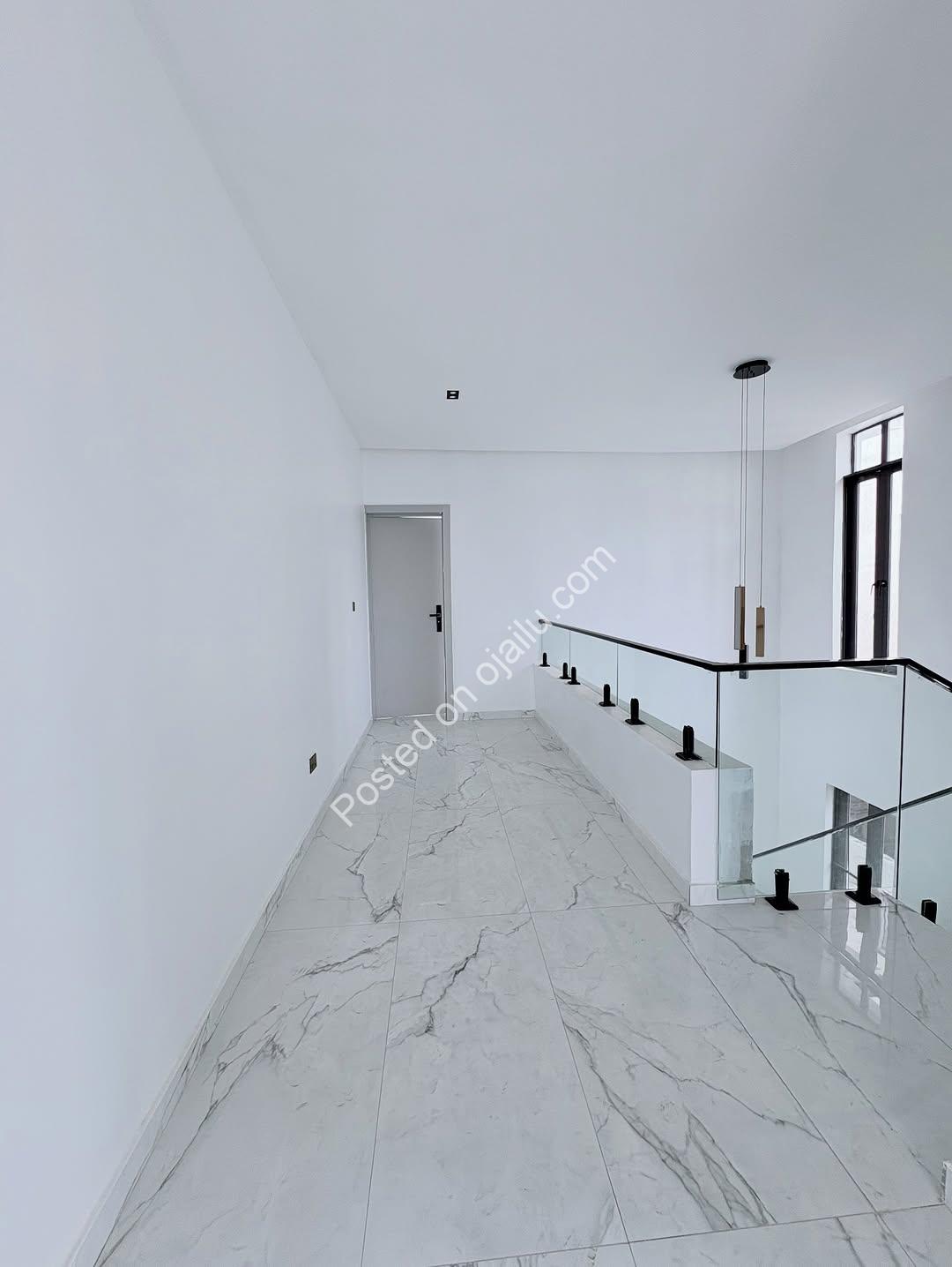 Automated Smart Home with Pool & Bluetooth Sound System