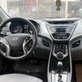 Clean Hyundai Elantra: Accident-Free & Ready for 2026!