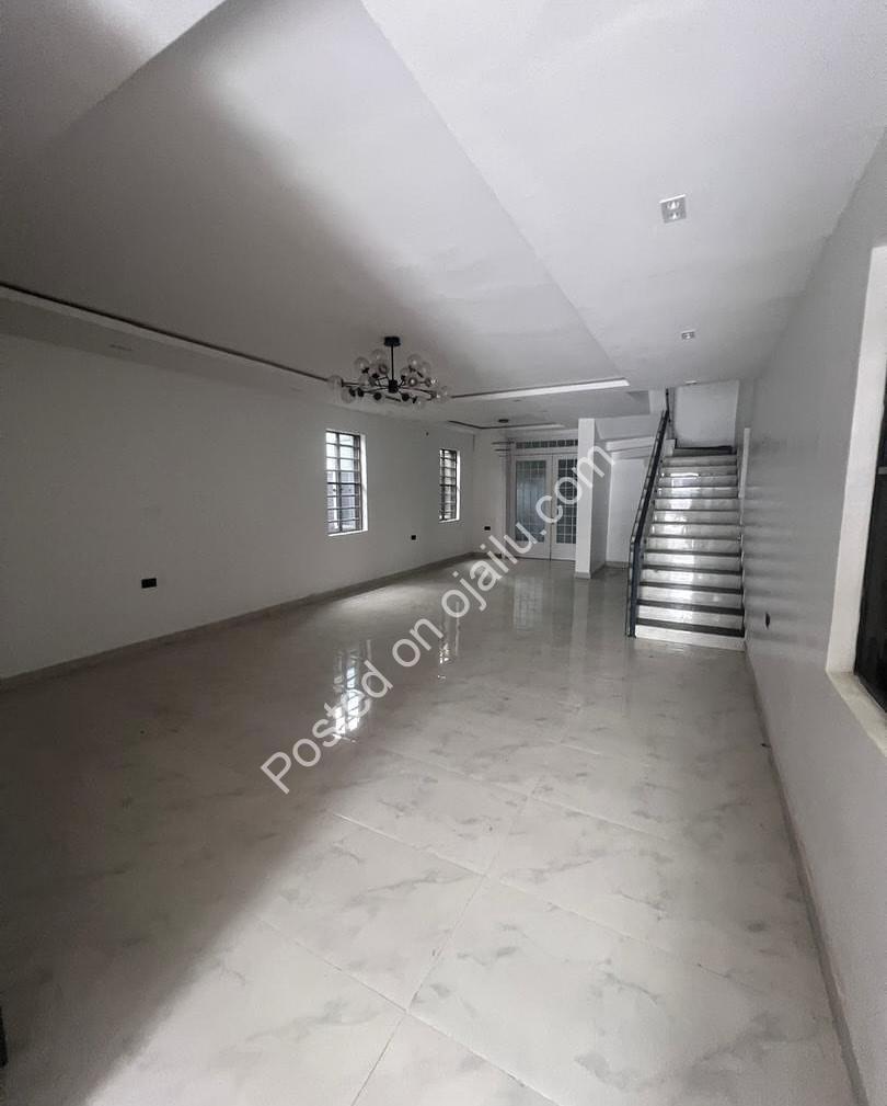 Your Dream Home Awaits: 5 En-Suite Bedrooms in Ologolo