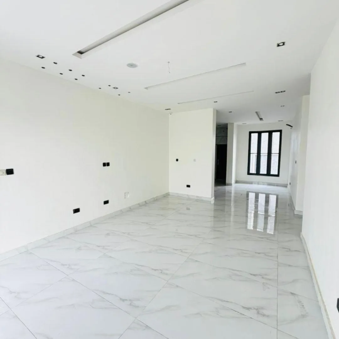 Unveil Serenity: 2-Bed Ologolo Gem with 24hr Power
