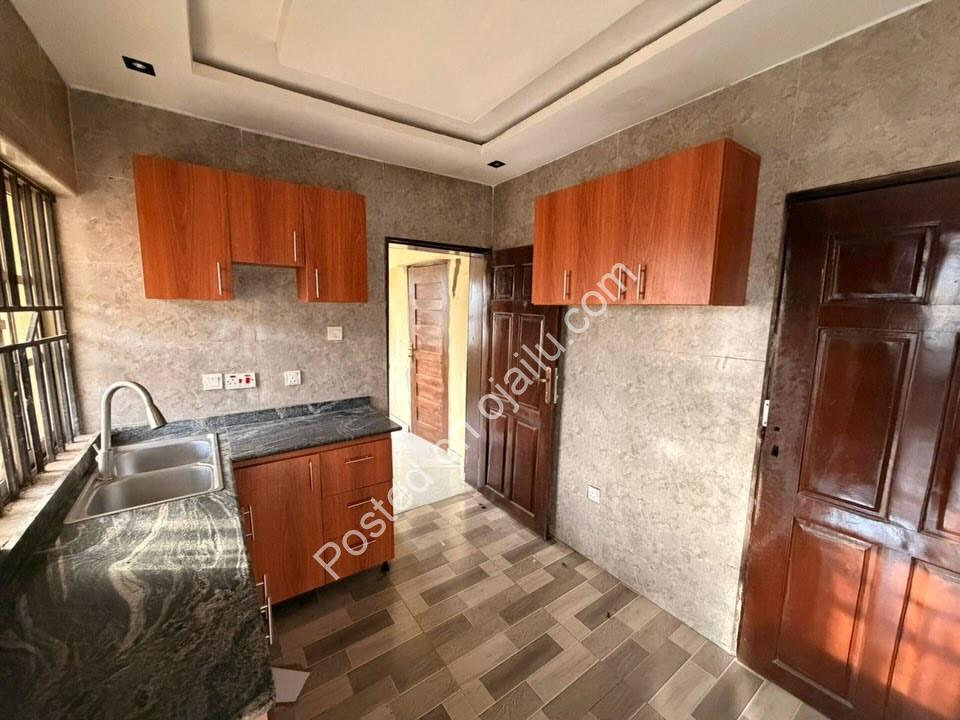 Distress Sale! 4-Bed Ikate Duplex with BQ at N325m