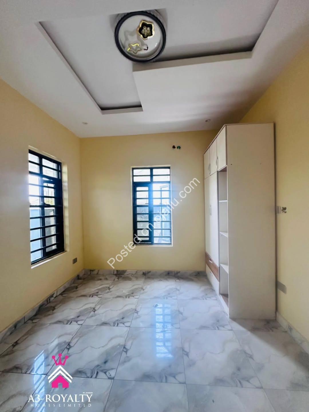 Move-In Ready Luxury 1/2BDR Apartments in Gated Estate