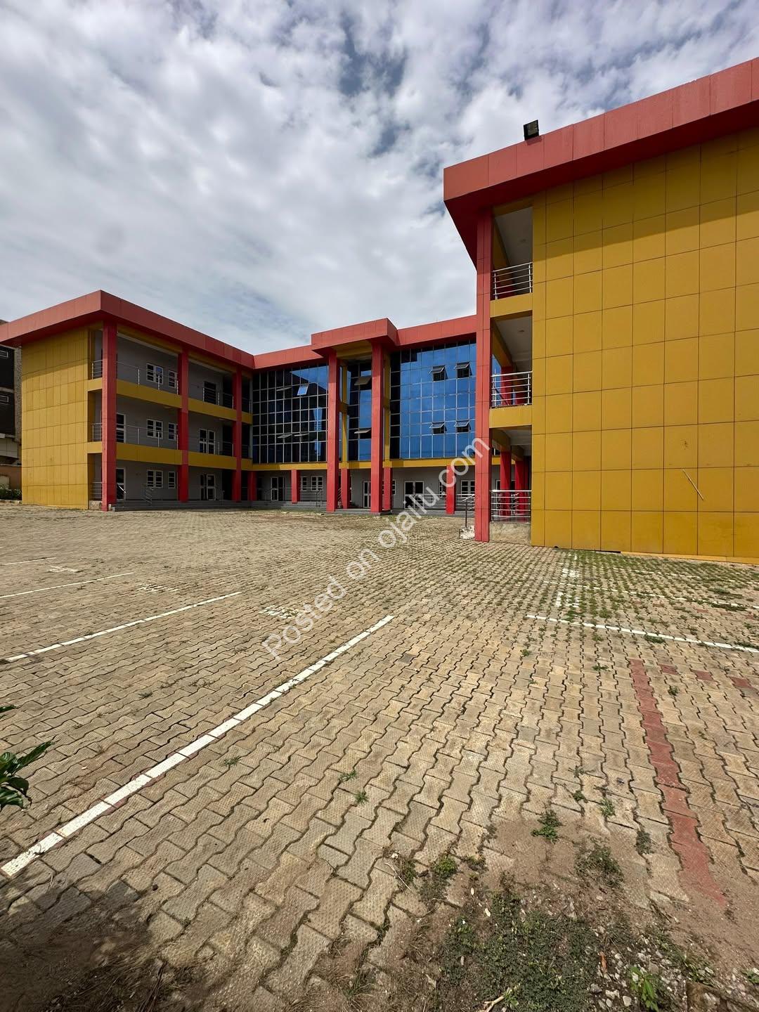 36 En-suite Offices: Prime Wuse Zone Investment