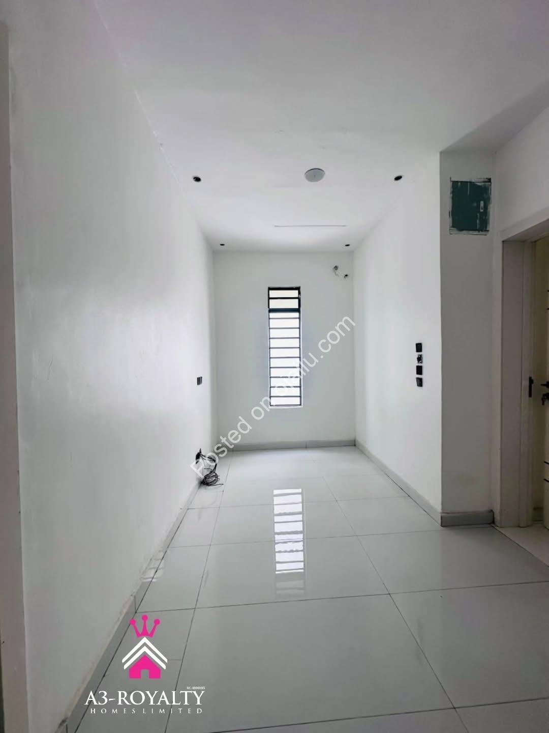 Move-In Ready 4-Bed Duplex in Gated Ajah Estate