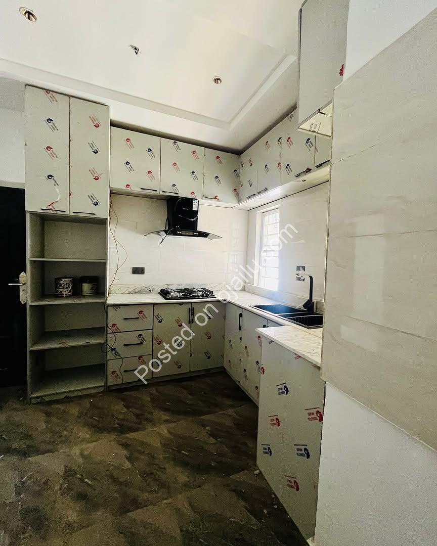 Enugu’s Finest: 3-Bed Ensuite Bungalow in Trans-Ekulu