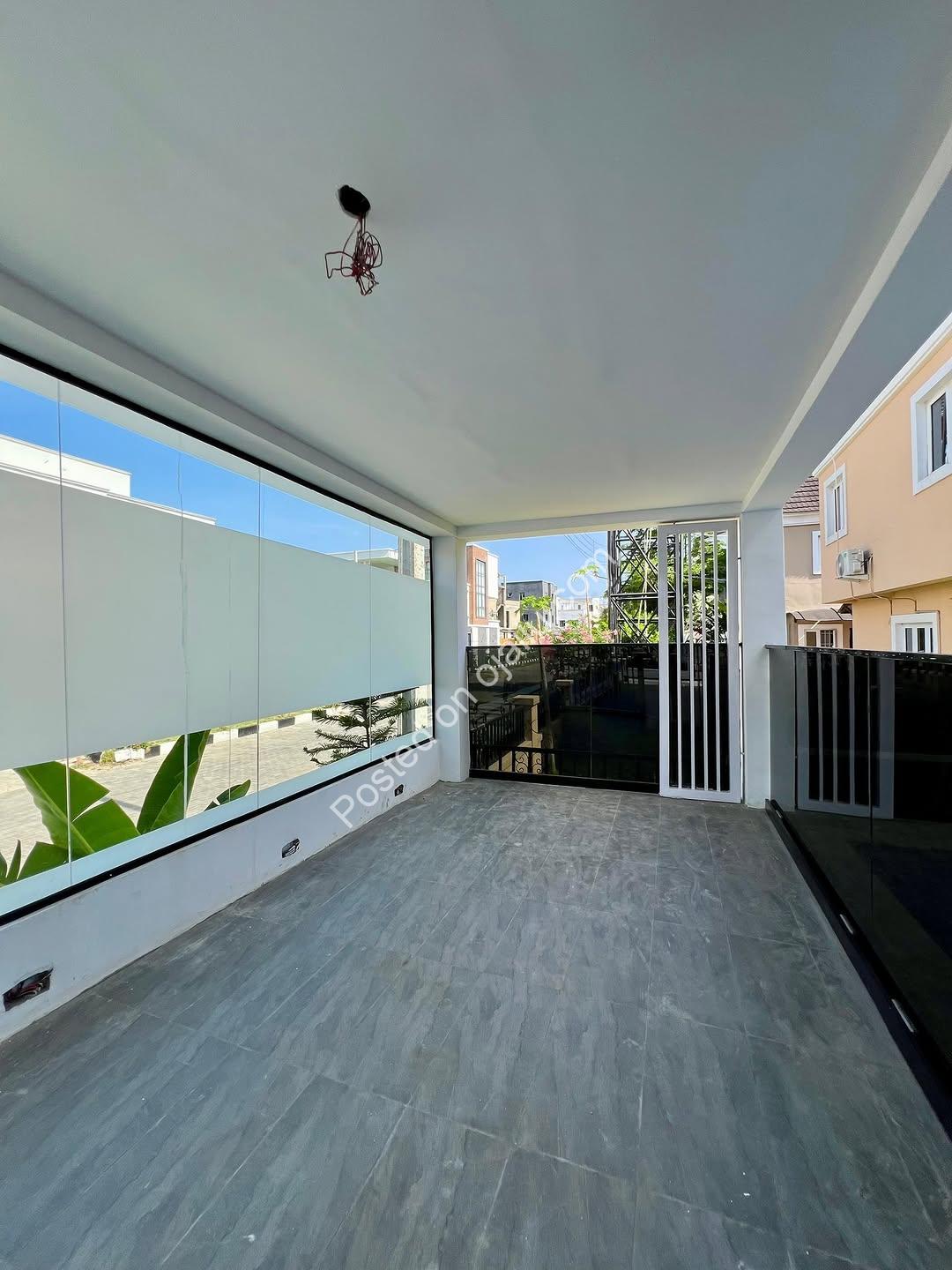 Lekki’s Ultimate Smart Estate: Cinema, Pool & Rooftop Views