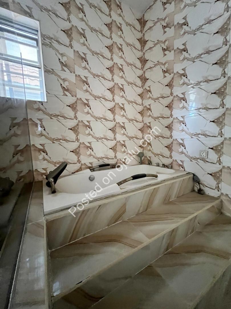 Your Dream Home Awaits: 4BR Duplex in Osapa, Lekki