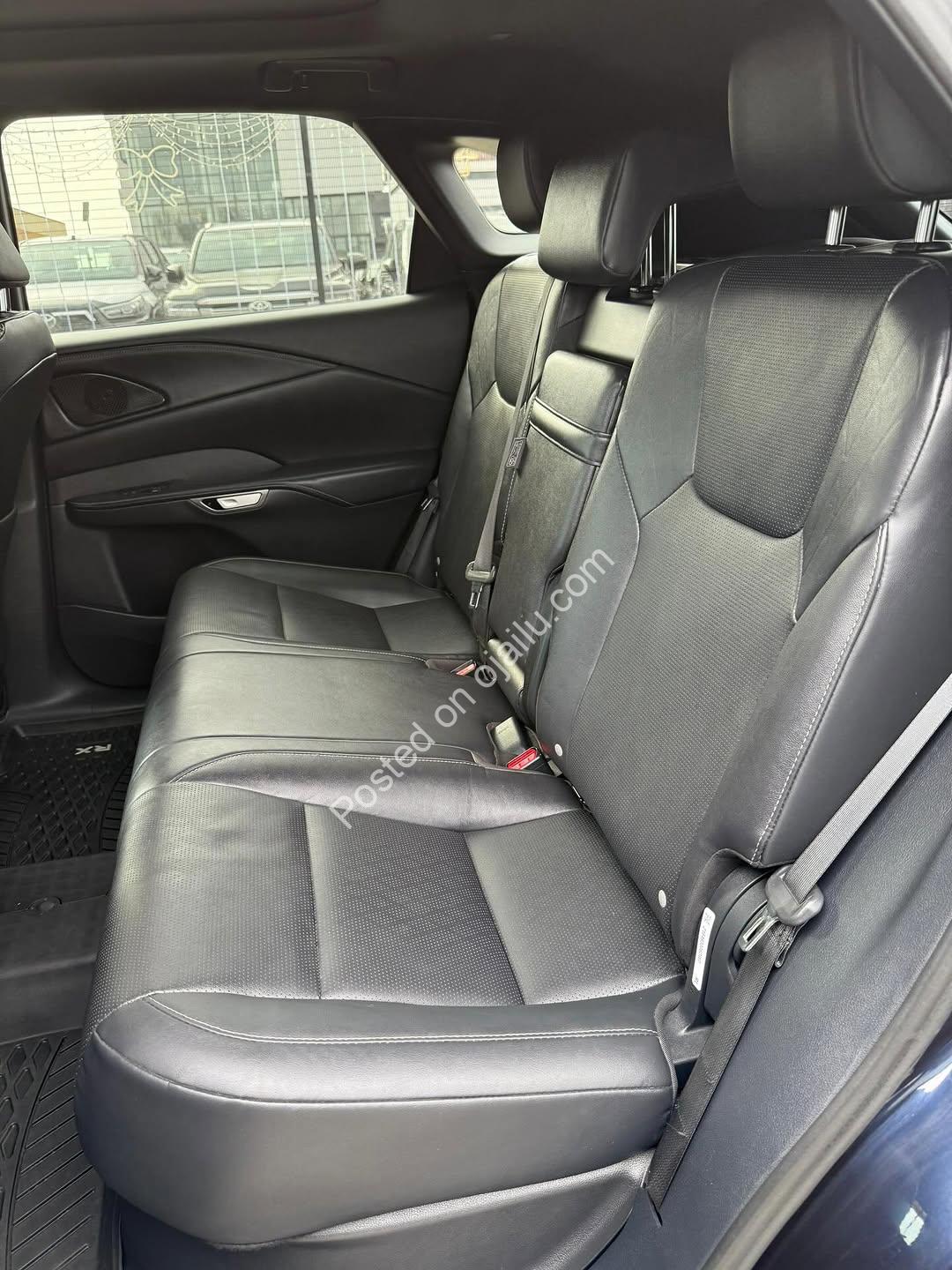 Luxury Lexus RX350: Dealer-Priced 10/10, Nothing to Fix