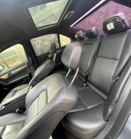 2009 Mercedes C350 AMG Kit – Panoramic Roof & 7.5M Only
