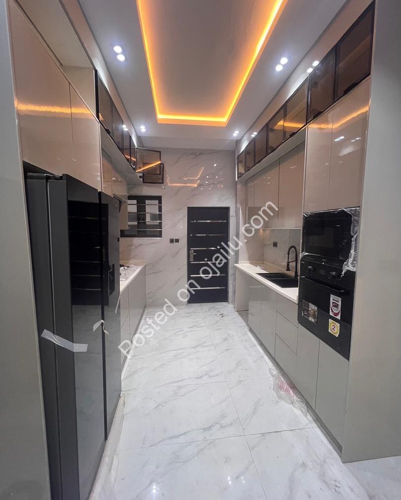 Lease a Life of Splendor at Ologolo