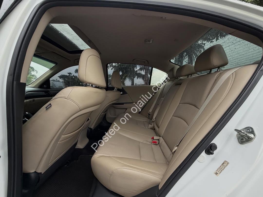2013 Honda Accord V6: Fully Loaded Luxury, Priced Right