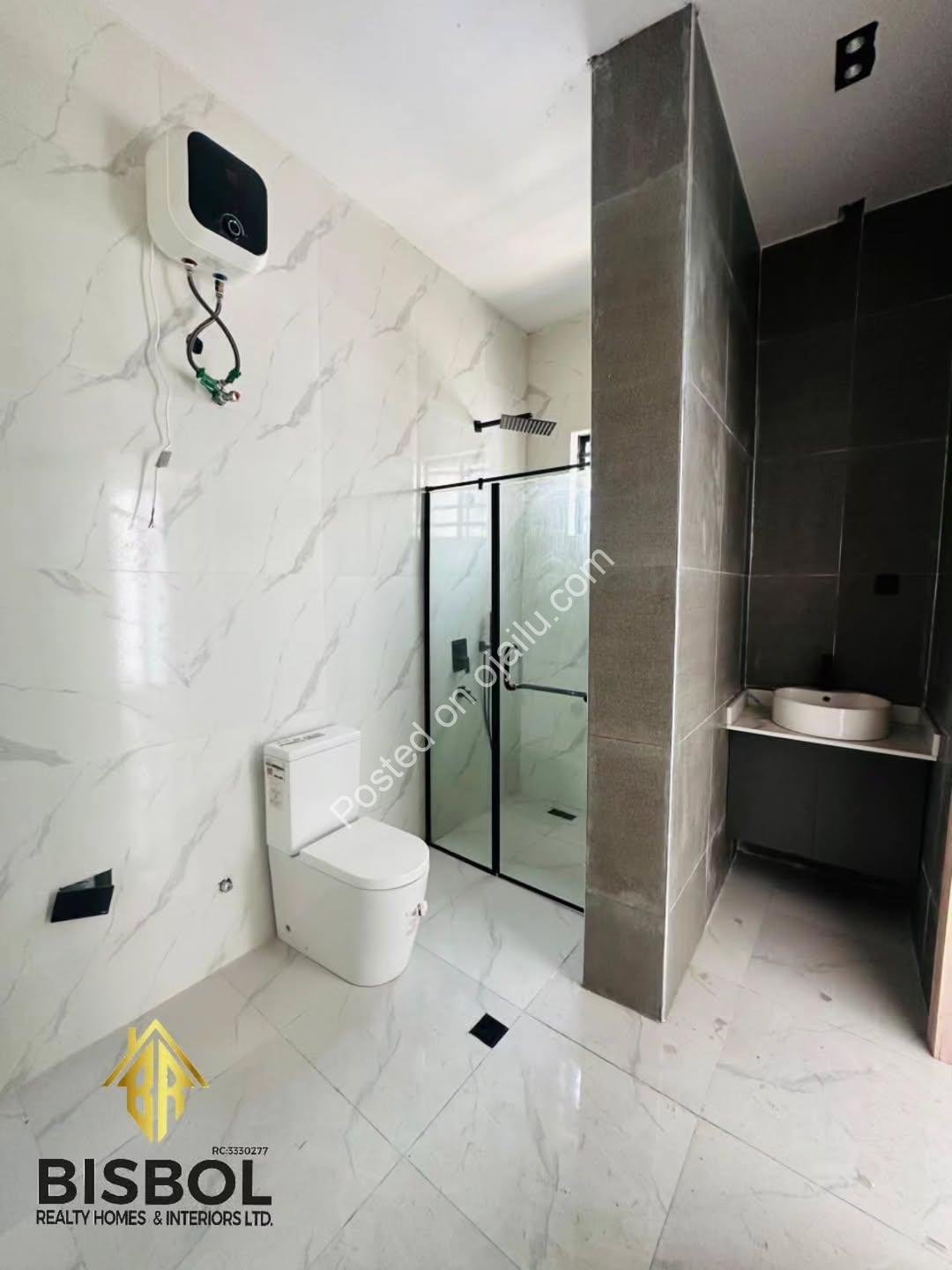 Move-In Ready: 4-Bed Terrace Duplex in Ikota