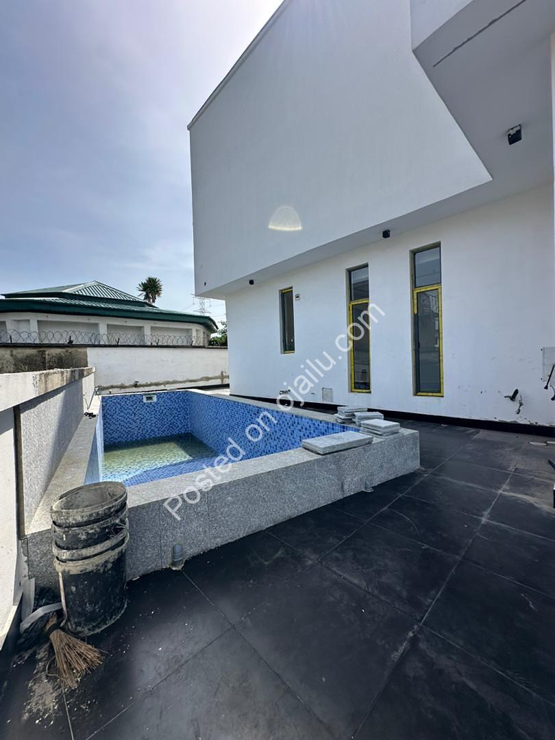 Ajah’s Finest: Smart Home with Cinema & Rooftop
