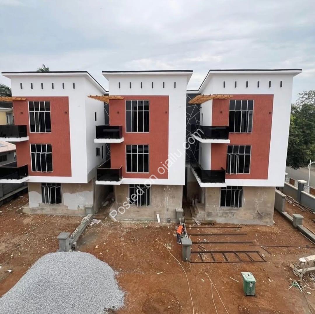 Move-In Ready: 4BR Duplex in Utako, N350M