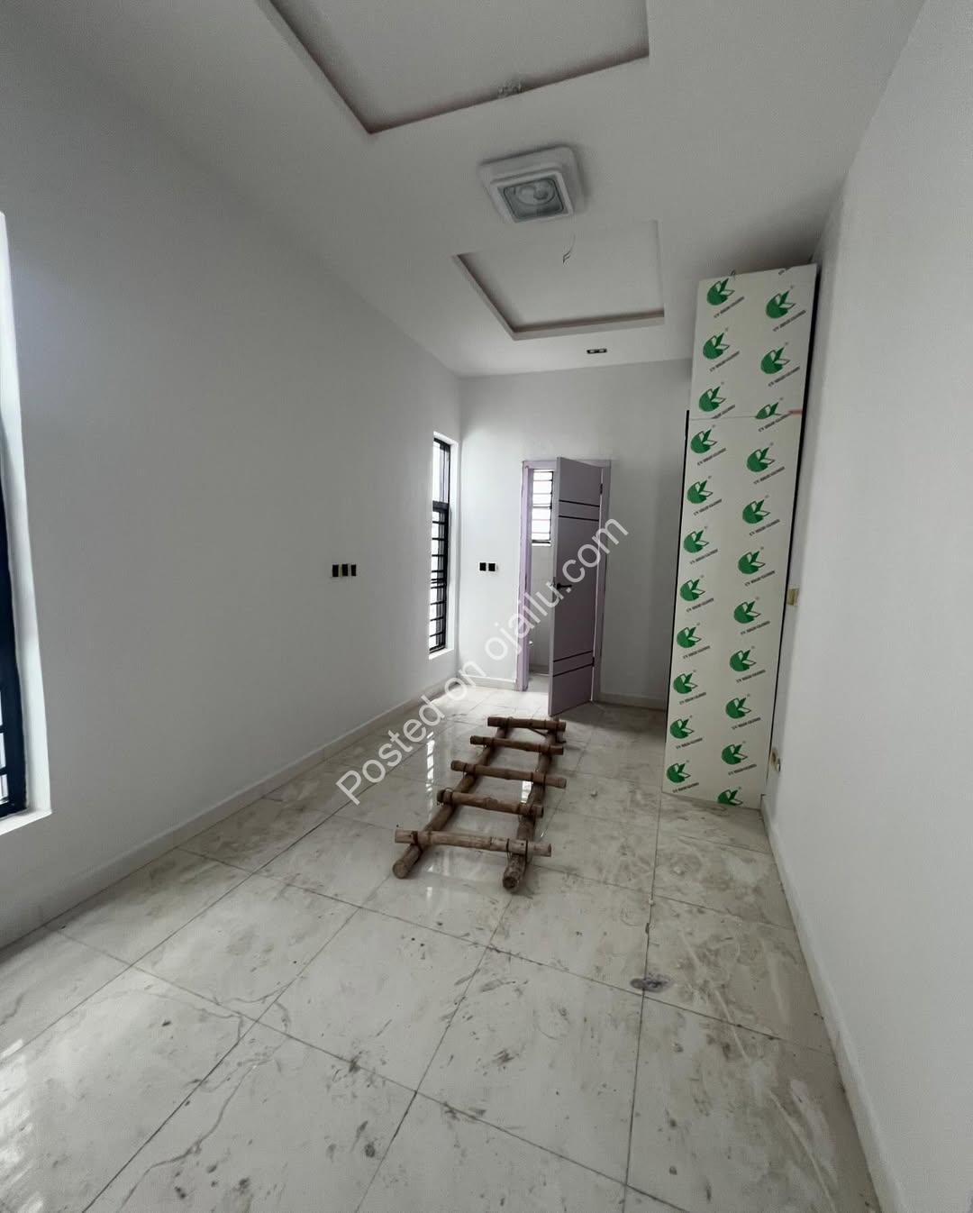 Elegant 4-Bed Duplex in VGC – Yours for ₦300M