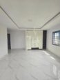 3 Modern Ensuite Flats + BQ – Maryland Gem